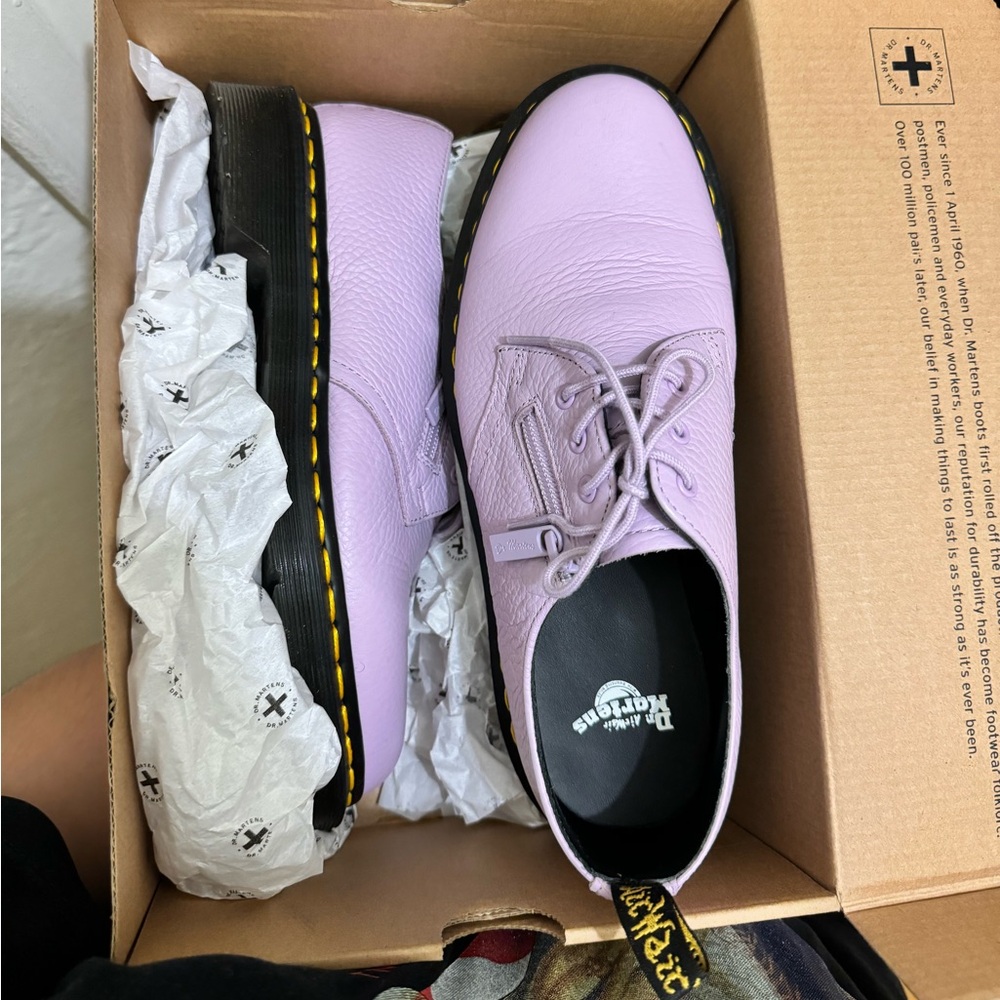 Dr Martens Women's 1461 W/Zip Oxford